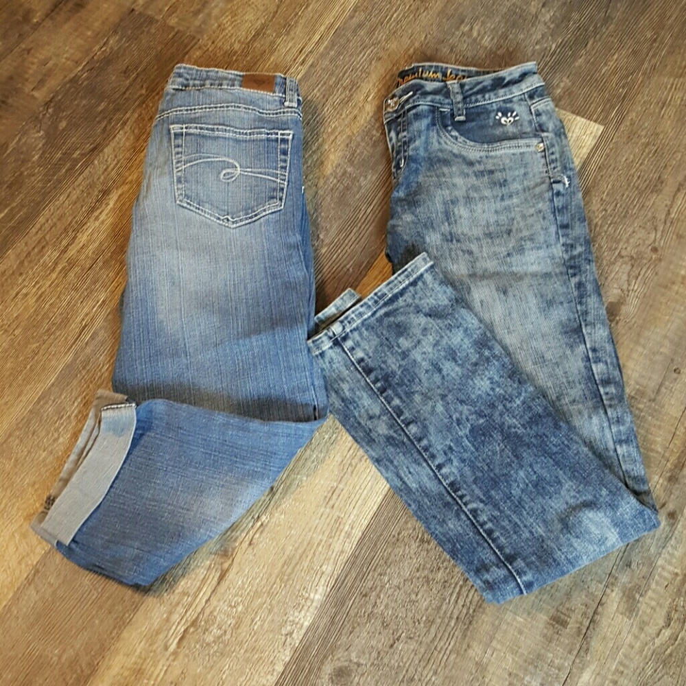 Bundle Lot 2 Justice girl jeans and capri blue size 14R
